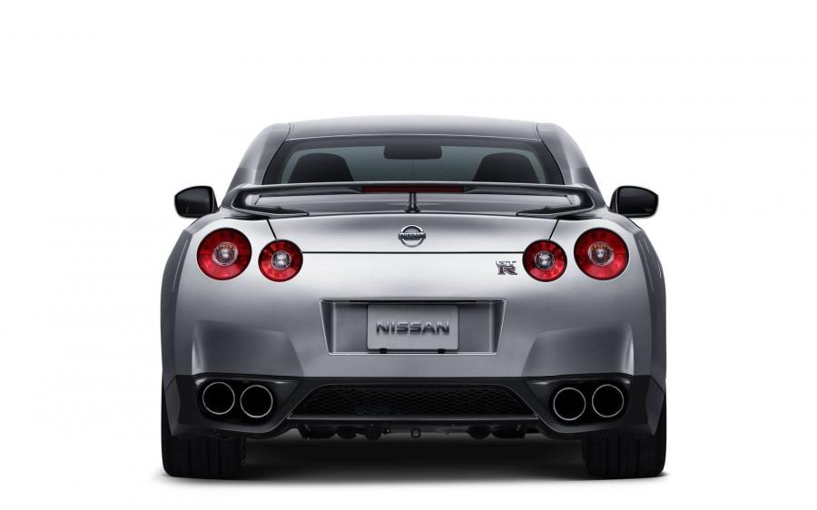  Nissan GT-R 2007 года  (фото 132 из 480)